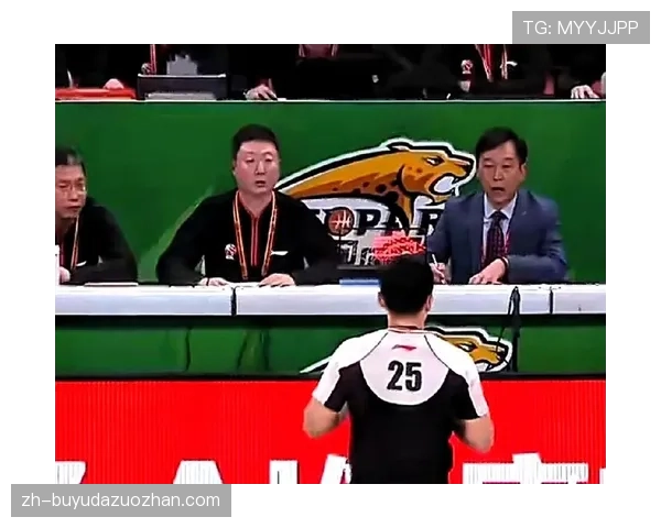 评论：新赛季裁判执法尺度微调，联盟强调对“非篮球动作”的吹罚